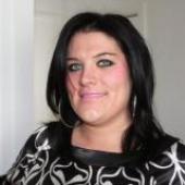 Loes, 62 jaar uit Barneveld